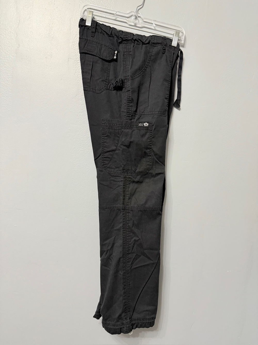 Women's Black Cargo Jogger Pants with Utility Pockets